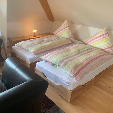 Ferienwohnung Raffael 100 Qm, 2 Grosse Betten Im Wohnzimmer Cuxhaven Eksteriør billede